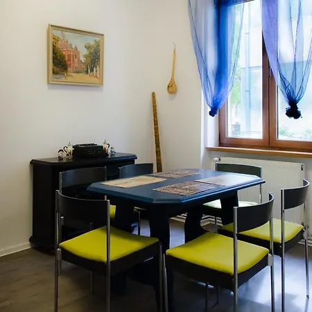 Chic Apartment