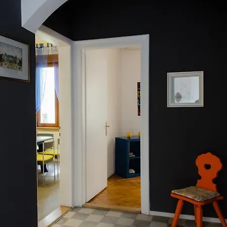 Chic Apartment *